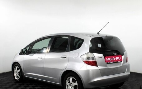 Honda Jazz II рестайлинг, 2009 год, 750 000 рублей, 7 фотография