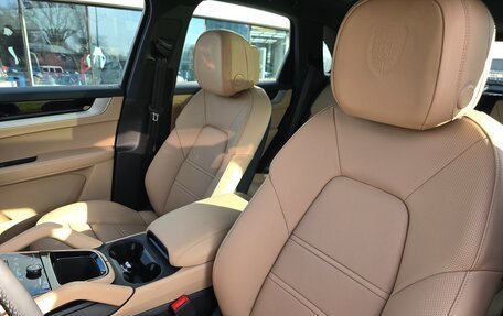 Porsche Cayenne III, 2025 год, 18 590 000 рублей, 11 фотография