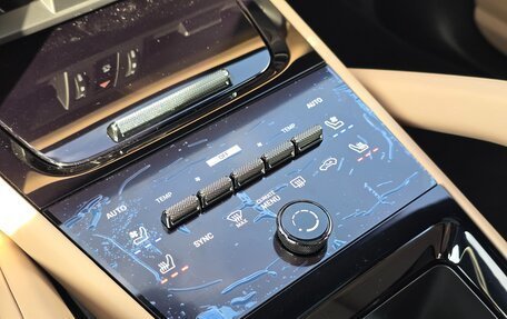 Porsche Cayenne III, 2025 год, 18 590 000 рублей, 20 фотография