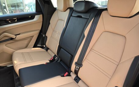 Porsche Cayenne III, 2025 год, 18 590 000 рублей, 24 фотография