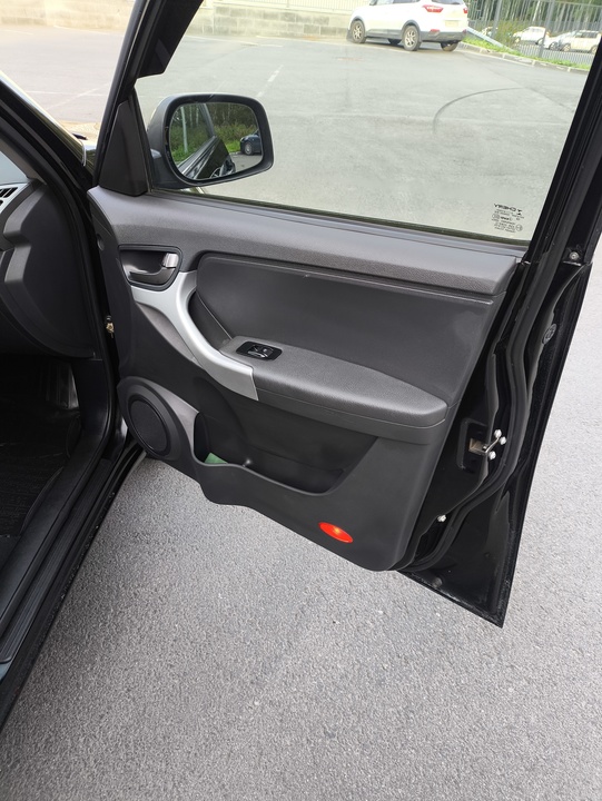 Chery Tiggo (T11) FL рестайлинг, 2015 год, 665 000 рублей, 51 фотография