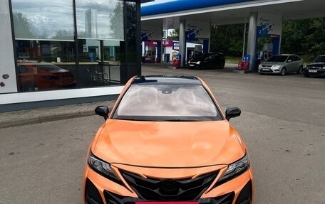 Toyota Camry, 2019 год, 2 950 000 рублей, 2 фотография