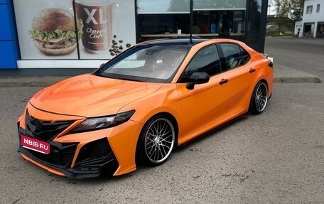 Toyota Camry, 2019 год, 2 950 000 рублей, 1 фотография