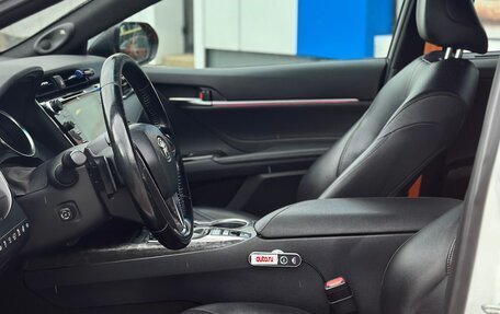 Toyota Camry, 2019 год, 2 950 000 рублей, 9 фотография