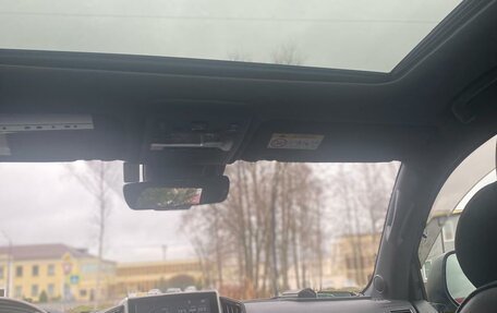 Toyota Land Cruiser 200, 2018 год, 6 990 000 рублей, 4 фотография