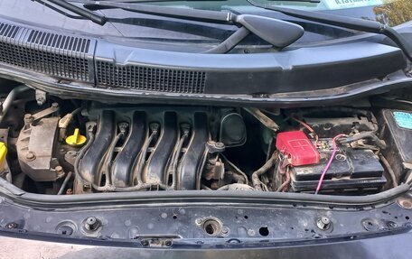 Renault Scenic III, 2005 год, 400 000 рублей, 3 фотография