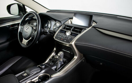 Lexus NX I, 2017 год, 3 270 000 рублей, 11 фотография