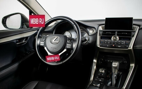 Lexus NX I, 2017 год, 3 270 000 рублей, 14 фотография