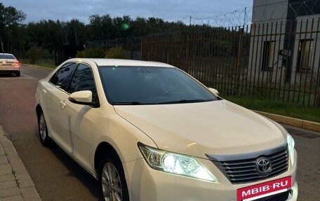 Toyota Camry, 2012 год, 1 450 000 рублей, 2 фотография