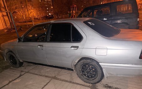 Nissan Bluebird XI, 2001 год, 200 000 рублей, 2 фотография