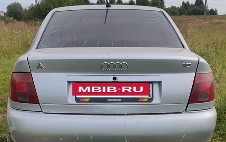 Audi A4, 1995 год, 210 000 рублей, 4 фотография