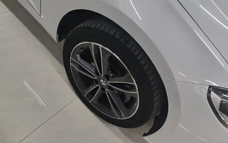 BMW 1 серия, 2022 год, 1 550 000 рублей, 15 фотография