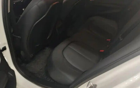 BMW 1 серия, 2022 год, 1 550 000 рублей, 11 фотография