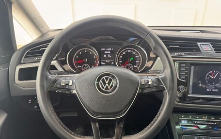 Volkswagen Touran III, 2021 год, 1 900 190 рублей, 15 фотография