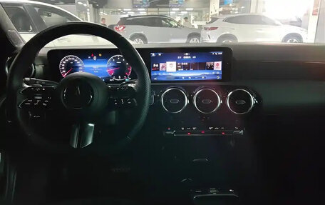 Mercedes-Benz CLA, 2024 год, 4 700 000 рублей, 11 фотография