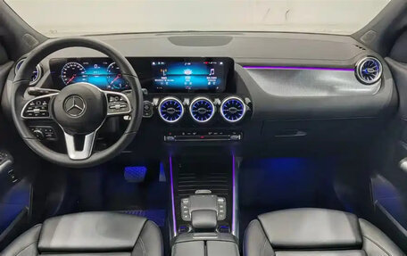 Mercedes-Benz GLA, 2022 год, 2 440 000 рублей, 10 фотография