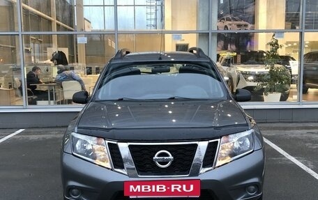 Nissan Terrano III, 2014 год, 1 027 000 рублей, 2 фотография