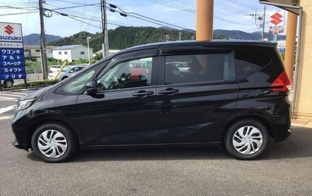 Honda Freed II, 2021 год, 1 200 000 рублей, 6 фотография