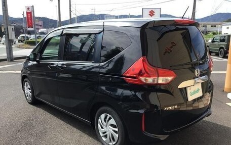 Honda Freed II, 2021 год, 1 200 000 рублей, 5 фотография