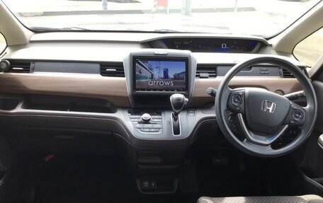 Honda Freed II, 2021 год, 1 200 000 рублей, 12 фотография