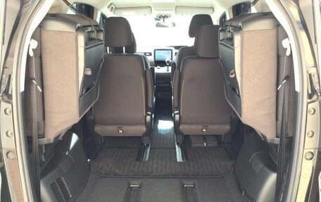 Honda Freed II, 2021 год, 1 200 000 рублей, 11 фотография