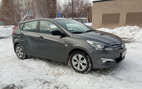 Hyundai Solaris II рестайлинг, 2014 год, 770 000 рублей, 10 фотография