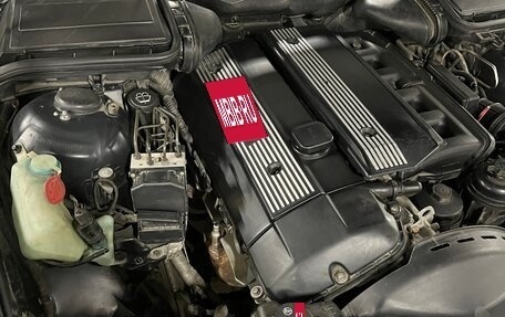 BMW 5 серия, 2001 год, 900 000 рублей, 15 фотография