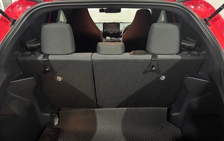 Toyota Yaris, 2020 год, 1 700 000 рублей, 7 фотография