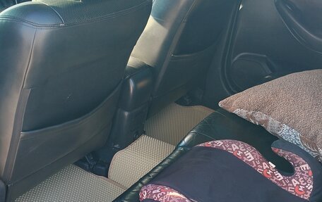 Toyota Avensis III рестайлинг, 2007 год, 800 000 рублей, 4 фотография