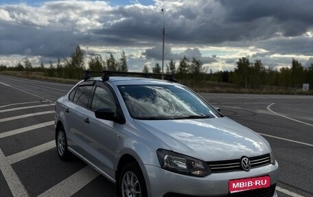Volkswagen Polo VI (EU Market), 2013 год, 725 000 рублей, 1 фотография