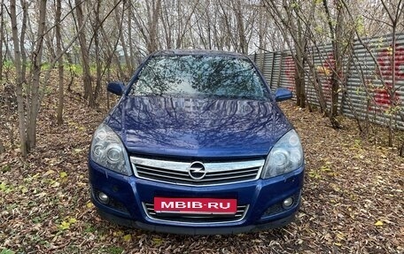 Opel Astra H, 2008 год, 400 000 рублей, 1 фотография