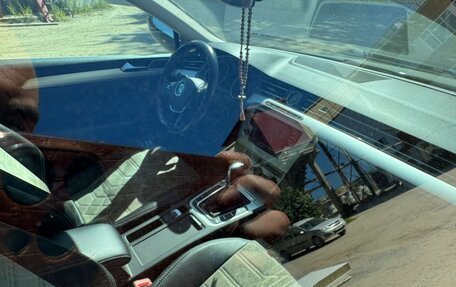 Volkswagen Passat B8 рестайлинг, 2015 год, 1 570 000 рублей, 2 фотография