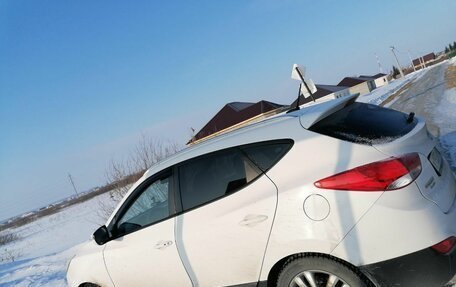 Hyundai ix35 I рестайлинг, 2011 год, 1 350 000 рублей, 2 фотография