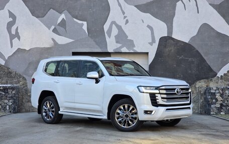 Toyota Land Cruiser, 2025 год, 15 200 000 рублей, 3 фотография