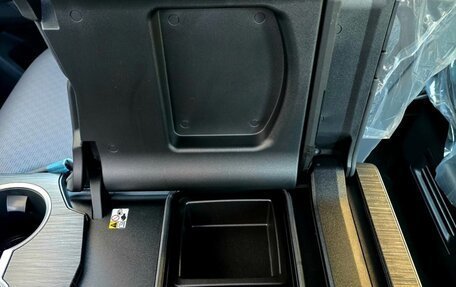 Toyota Land Cruiser, 2025 год, 15 200 000 рублей, 16 фотография