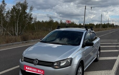 Volkswagen Polo VI (EU Market), 2013 год, 725 000 рублей, 2 фотография
