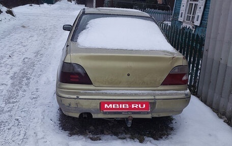 Daewoo Nexia I рестайлинг, 1997 год, 100 000 рублей, 3 фотография