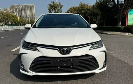 Toyota Corolla, 2022 год, 1 065 000 рублей, 2 фотография