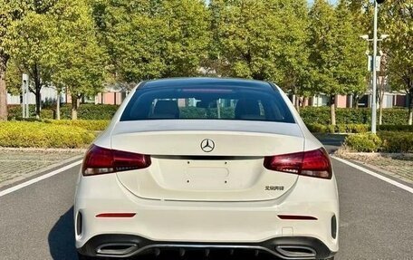 Mercedes-Benz A-Класс, 2021 год, 1 900 000 рублей, 5 фотография