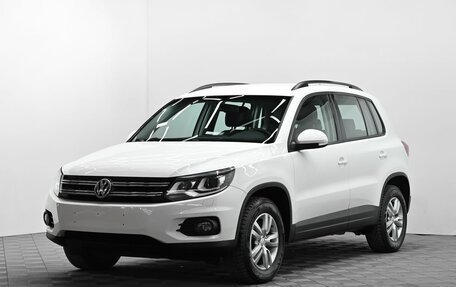 Volkswagen Tiguan I, 2015 год, 1 235 000 рублей, 1 фотография