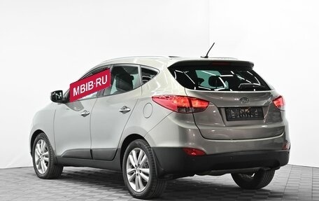 Hyundai ix35 I рестайлинг, 2013 год, 1 095 000 рублей, 3 фотография