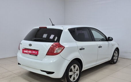 KIA cee'd I рестайлинг, 2011 год, 505 000 рублей, 4 фотография