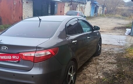 KIA Rio III рестайлинг, 2013 год, 820 000 рублей, 3 фотография