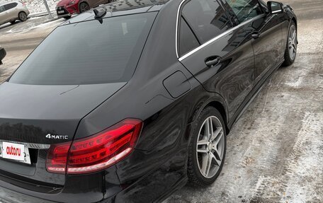 Mercedes-Benz E-Класс, 2015 год, 3 000 000 рублей, 5 фотография