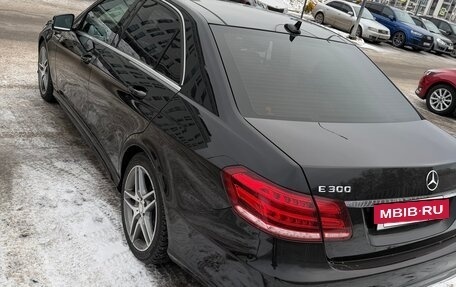 Mercedes-Benz E-Класс, 2015 год, 3 000 000 рублей, 6 фотография