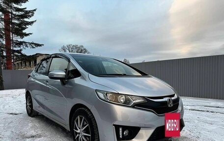 Honda Fit III, 2016 год, 1 200 000 рублей, 4 фотография