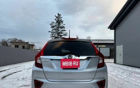 Honda Fit III, 2016 год, 1 200 000 рублей, 7 фотография
