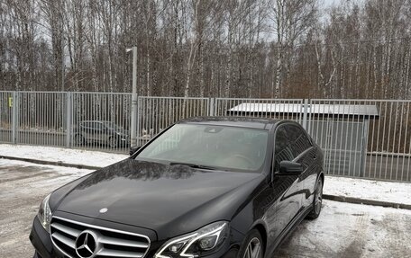 Mercedes-Benz E-Класс, 2015 год, 3 000 000 рублей, 9 фотография