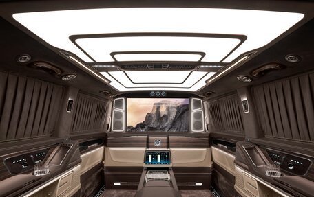 Mercedes-Benz V-Класс, 2025 год, 48 990 000 рублей, 3 фотография