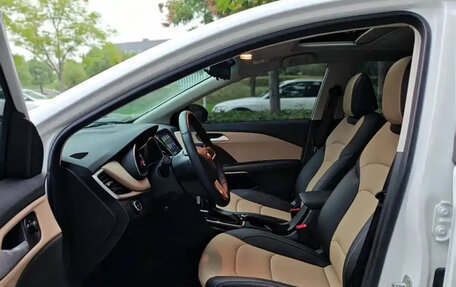 Chevrolet Monza, 2021 год, 1 000 000 рублей, 7 фотография